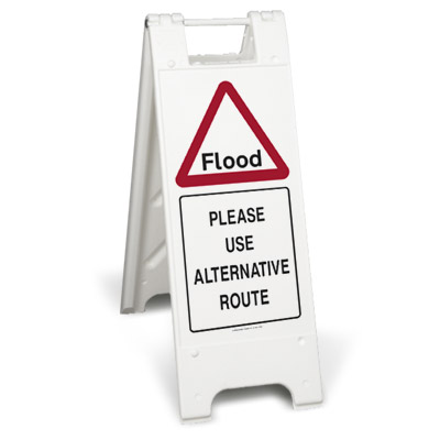 Flood please use alternative route 